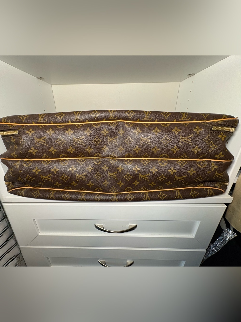 Vintage Louis Vuitton Monogram Alizé - Picture 15 of 16